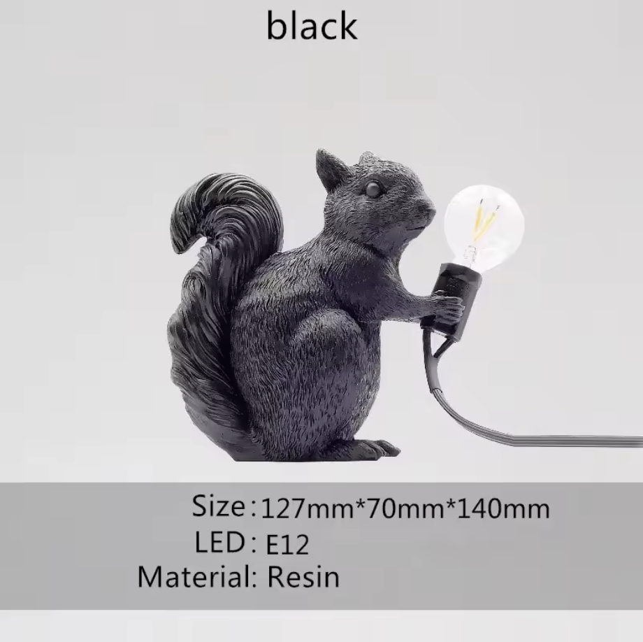 Nordic Squirrel Table Lamp – Decorative Animal Lighting | Scandinavian Kids’ Room Accent