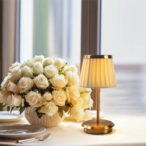 Klassische Eleganz Tischlampe-Leuchtezauber