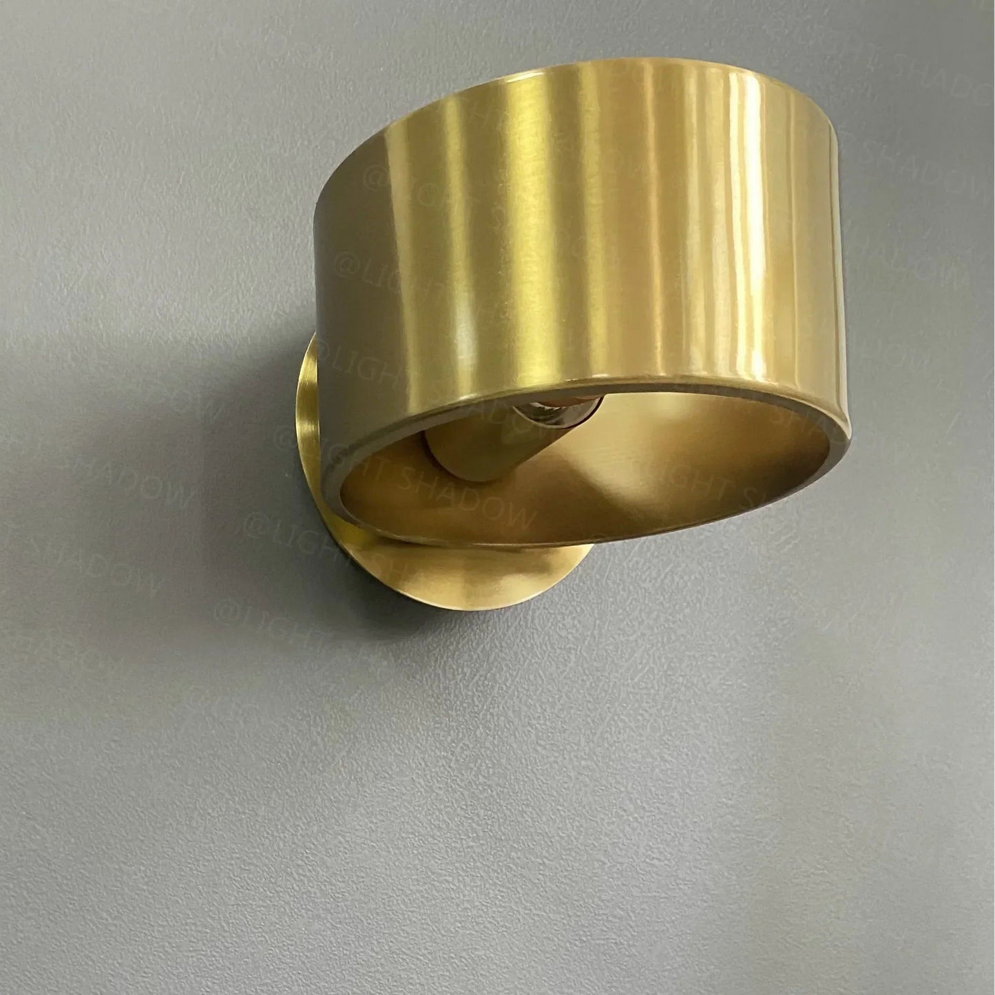 Velaris Up & Down Wall Light – Modern Nordic LED Wall Lamp | Luxury Ambient Lighting for Contemporary Interiors