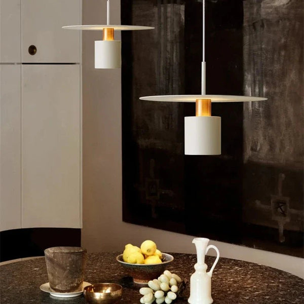 Moderne und elegante Jet-Hängelampe-Leuchtezauber