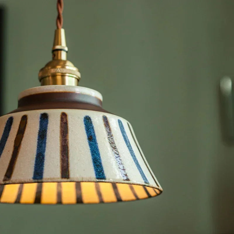 Dark Green Ceramic Pendant Light with Copper Finish – Retro Nordic Ceiling Lamp | Elegant Ambient Lighting