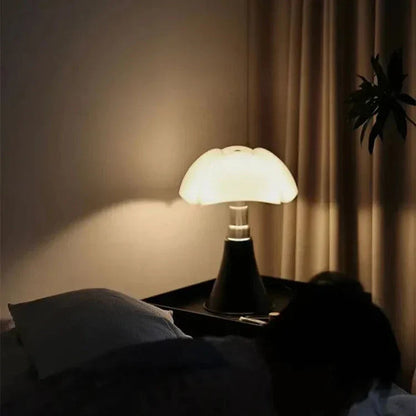 Vintage LED Designer Table Lamp – Timeless Elegance with Modern LED Performance