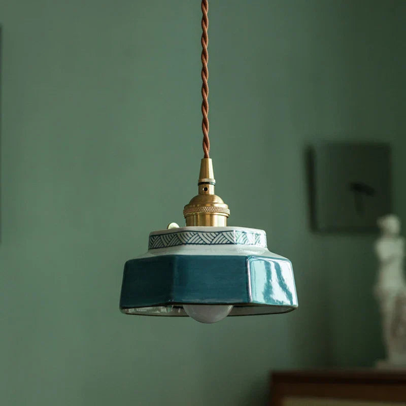 Dark Green Ceramic Pendant Light with Copper Finish – Retro Nordic Ceiling Lamp | Elegant Ambient Lighting