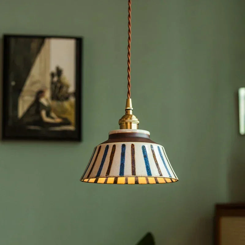 Dark Green Ceramic Pendant Light with Copper Finish – Retro Nordic Ceiling Lamp | Elegant Ambient Lighting