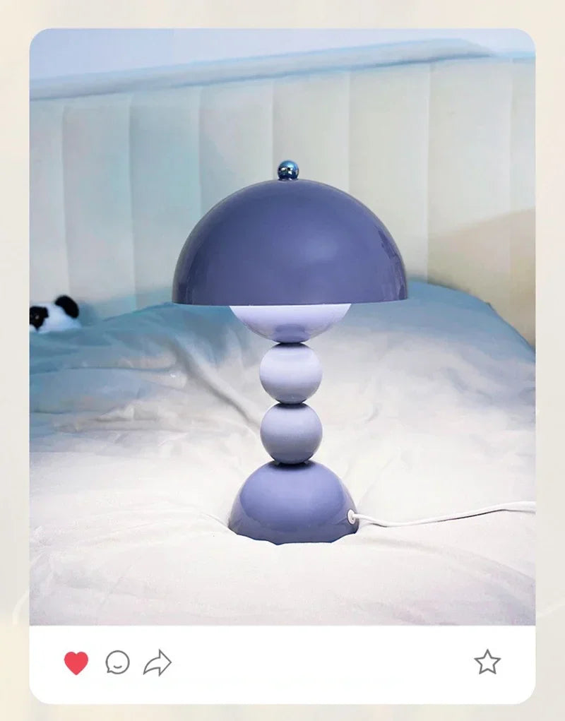 Nordic Floral LED Table Lamp – USB Dimmable Night Light | Decorative Bedside Lamp | Modern Home Accent Lighting