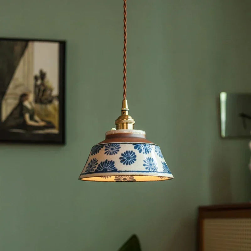 Dark Green Ceramic Pendant Light with Copper Finish – Retro Nordic Ceiling Lamp | Elegant Ambient Lighting