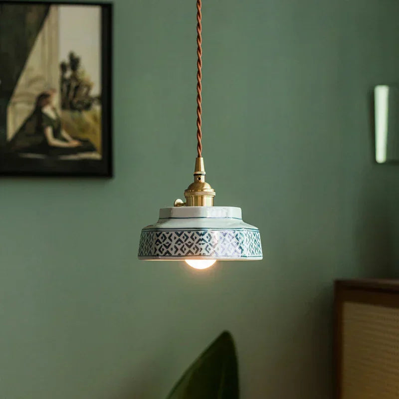 Dark Green Ceramic Pendant Light with Copper Finish – Retro Nordic Ceiling Lamp | Elegant Ambient Lighting