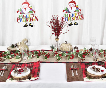 LumiBerry LED Christmas Garland – Illuminated Berry & Holly Decoration | Festive Holiday Greenery