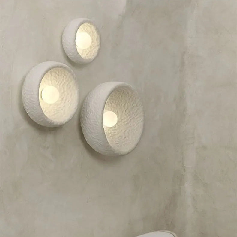 Wabi-Sabi Resin Wall Light – Retro Japanese LED Wall Sconce | Warm Minimalist Ambient Lighting