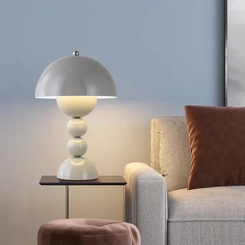 Nordic Floral LED Table Lamp – USB Dimmable Night Light | Decorative Bedside Lamp | Modern Home Accent Lighting