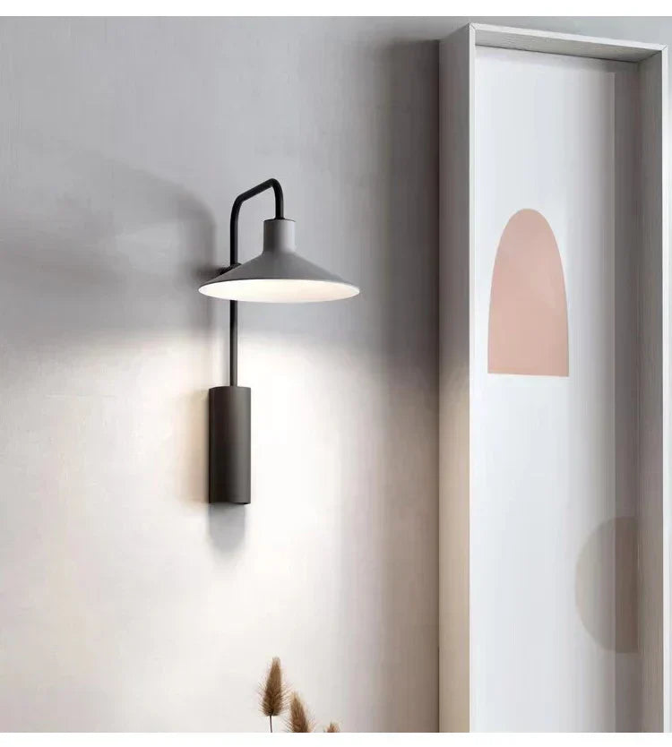 Heritage Outdoor Wall Light – Waterproof LED Exterior Lantern | Vintage Aluminium Wall Lamp | Elegant Garden & Patio Lighting