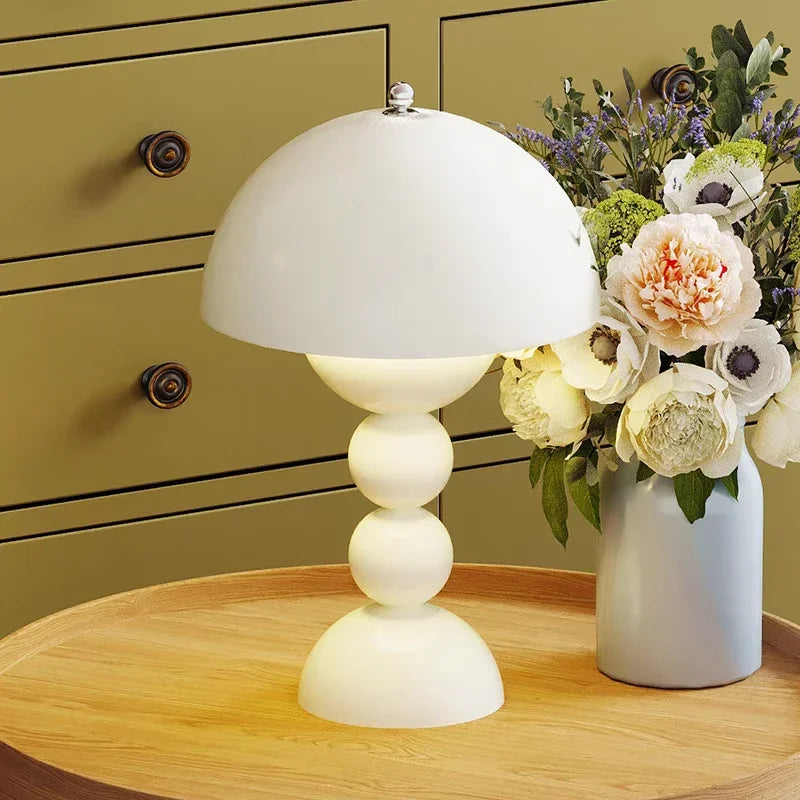 Nordic Floral LED Table Lamp – USB Dimmable Night Light | Decorative Bedside Lamp | Modern Home Accent Lighting