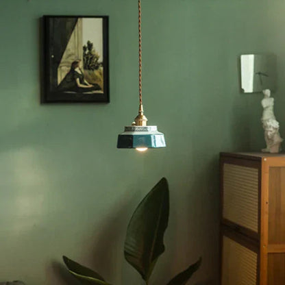 Dark Green Ceramic Pendant Light with Copper Finish – Retro Nordic Ceiling Lamp | Elegant Ambient Lighting