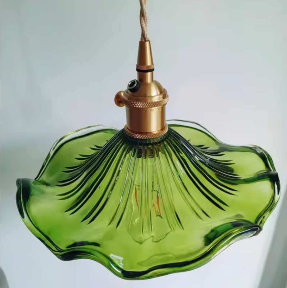 Floral Glass Pendant Light – Modern Brass Hanging Lamp | Elegant Ambient Interior Lighting