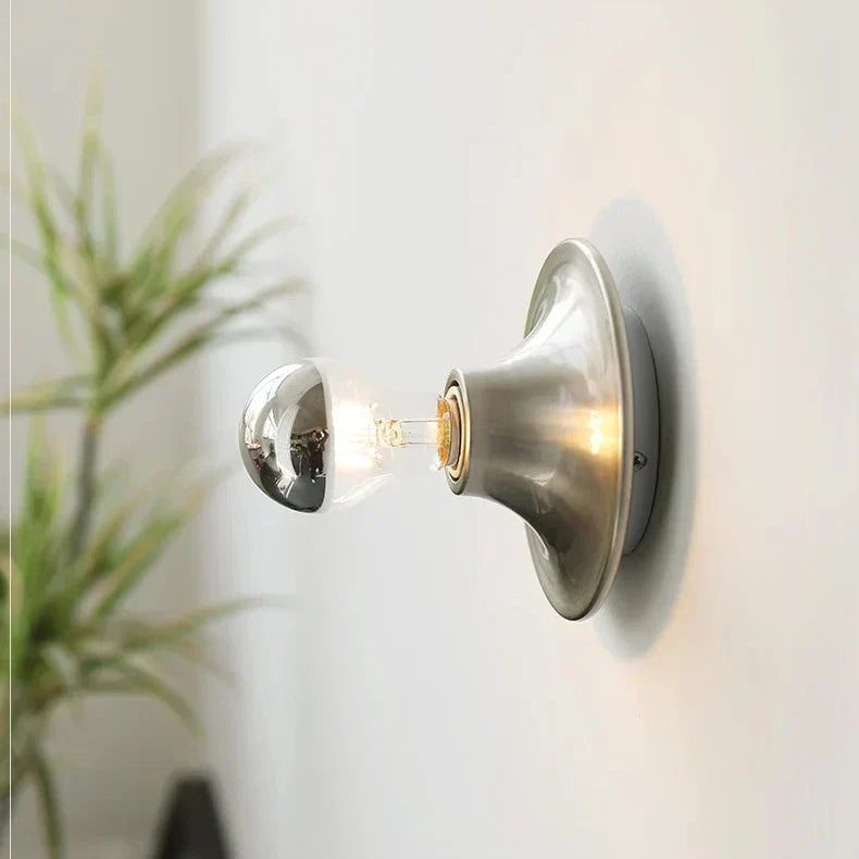 Solvane Wall Light – Nordic Retro LED Wall Lamp | Modern Ambient Lighting for Elegant Interiors