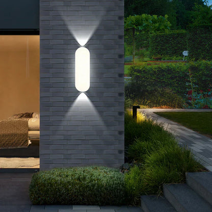 NordiLux LED Wandleuchte – Wasserdichte Moderne Außen-/Innenlampe für Garten, Flur & Schlafzimmer (7W / 10W)-Leuchtezauber