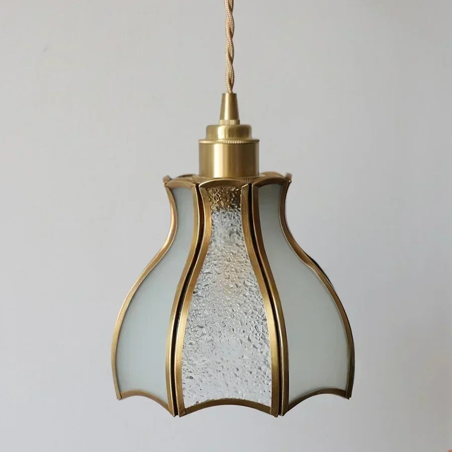 Nordic Tiffany Glass Wall Light – Copper LED Wall Lamp with Pull Cord Switch | Elegant Ambient Lighting | Timeless Interior Accent