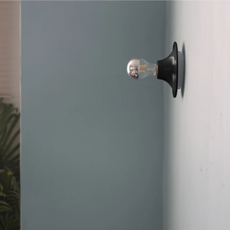 Solvane Wall Light – Nordic Retro LED Wall Lamp | Modern Ambient Lighting for Elegant Interiors